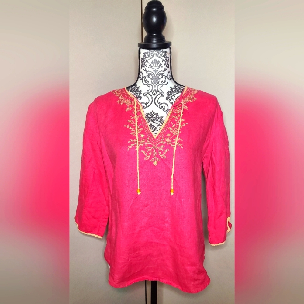 Gap 100% Linen Embroidered Blouse 3/4 sleeves Women's size Medium RN 54023